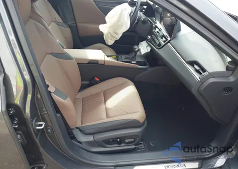 2025 Lexus Es 300H Ultra Luxury z USA, uszkodzony, nr VIN 58AFA1C19SU062451